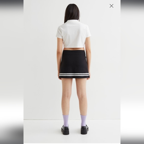 Tennis Skirt - Picture 2 of 5